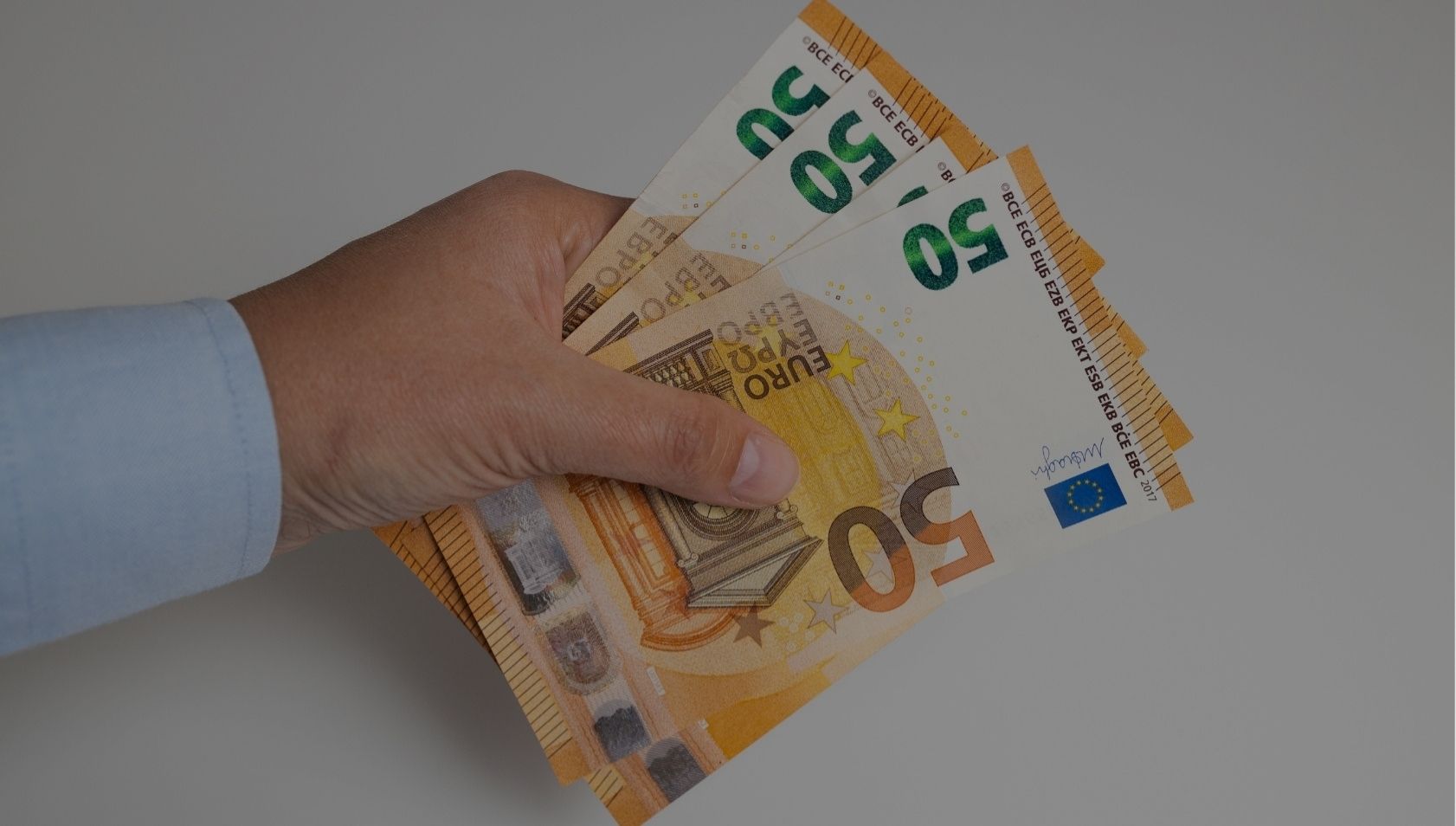 Daň z predaja zdedenej nehnuteľnosti: Ako ju minimalizovať?